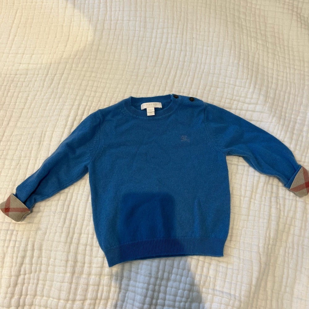 Burberry EUC blue cashmere sweater